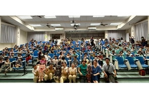 演出後合影留念